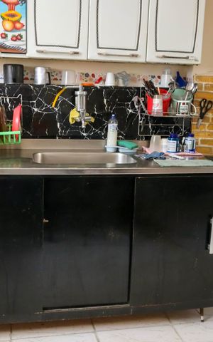 Casa de condomínio à venda com 155m², 3 quartos e 10 vagas Casa de condomínio à venda com 155m², 3 quartos e 10 vagasCozinha