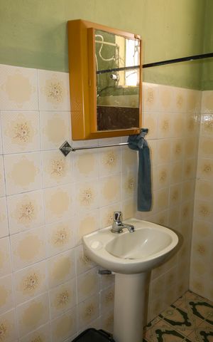 Casa de condomínio à venda com 155m², 3 quartos e 10 vagas Casa de condomínio à venda com 155m², 3 quartos e 10 vagasBanheiro Social 2