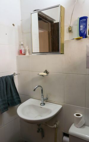 Casa de condomínio à venda com 155m², 3 quartos e 10 vagas Casa de condomínio à venda com 155m², 3 quartos e 10 vagasBanheiro Social