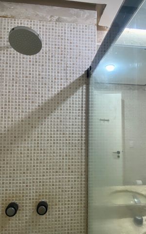 Apartamento à venda com 82m², 2 quartos e 1 vagaBanheiro Social