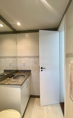 Apartamento à venda com 82m², 2 quartos e 1 vagaBanheiro Suíte