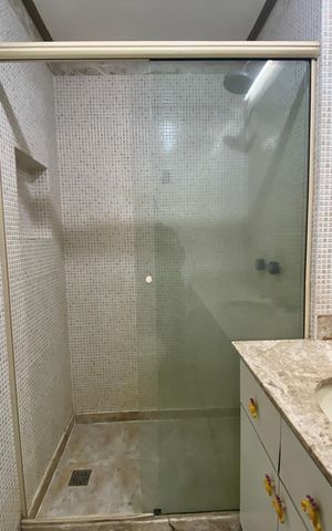 Apartamento à venda com 82m², 2 quartos e 1 vagaBanheiro Social