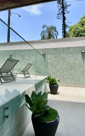 Apartamento à venda com 82m², 2 quartos e 1 vagaÁrea comum