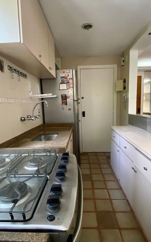 Apartamento à venda com 82m², 2 quartos e 1 vagaCozinha