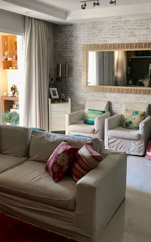 Apartamento à venda com 83m², 2 quartos e 2 vagas Apartamento à venda com 83m², 2 quartos e 2 vagasSala