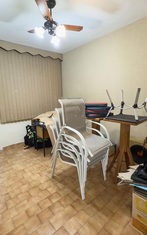Casa à venda com 480m², 4 quartos e 5 vagas Casa à venda com 480m², 4 quartos e 5 vagasSala 2