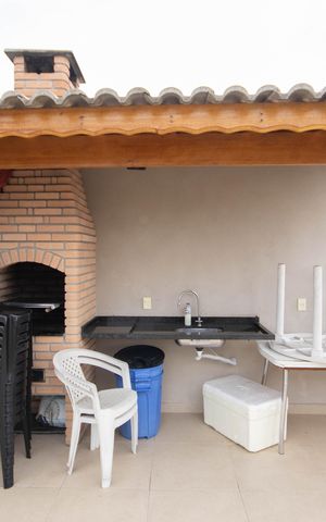 Apartamento à venda com 47m², 2 quartos e 1 vaga Apartamento à venda com 47m², 2 quartos e 1 vagaÁrea comum - Churrasqueira