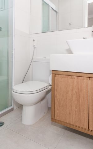 Apartamento para alugar com 96m², 2 quartos e 2 vagas Apartamento para alugar com 96m², 2 quartos e 2 vagasBanheiro da Suíte 2