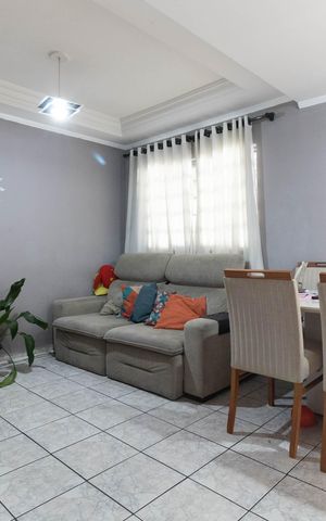 Casa à venda com 200m², 2 quartos e 3 vagas Casa à venda com 200m², 2 quartos e 3 vagasSala
