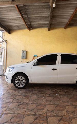 Casa à venda com 200m², 2 quartos e 3 vagas Casa à venda com 200m², 2 quartos e 3 vagasGaragem