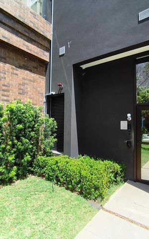 Studio para alugar com 27m², 1 quarto e sem vagaFachada + Plaquiinha