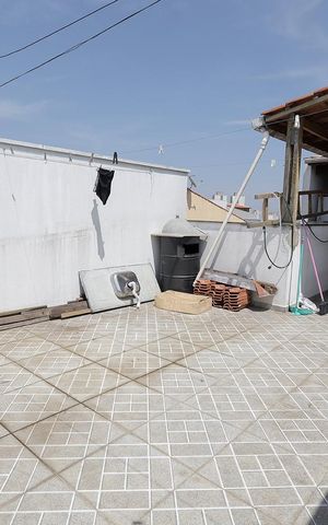 Apartamento à venda com 110m², 2 quartos e 1 vaga Apartamento à venda com 110m², 2 quartos e 1 vagaCobertura