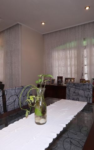 Casa à venda com 168m², 3 quartos e 2 vagasSala de Jantar
