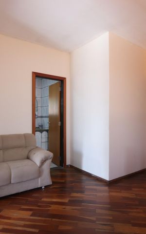 Casa à venda com 168m², 3 quartos e 2 vagasHall dos Quartos
