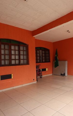 Casa à venda com 168m², 3 quartos e 2 vagasGaragem