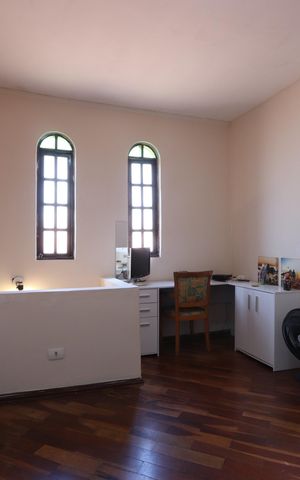 Casa à venda com 168m², 3 quartos e 2 vagasHall dos Quartos