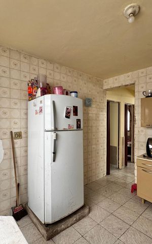 Apartamento à venda com 128m², 4 quartos e sem vaga Apartamento à venda com 128m², 4 quartos e sem vagaCozinha