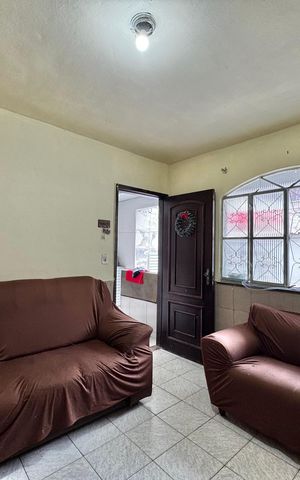 Apartamento à venda com 128m², 4 quartos e sem vaga Apartamento à venda com 128m², 4 quartos e sem vagaSala