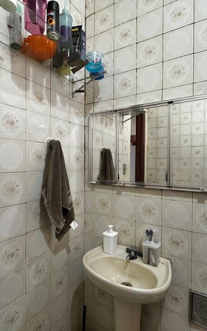 Apartamento à venda com 128m², 4 quartos e sem vaga Apartamento à venda com 128m², 4 quartos e sem vagaBanheiro Social
