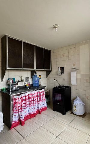 Apartamento à venda com 128m², 4 quartos e sem vaga Apartamento à venda com 128m², 4 quartos e sem vagaCozinha 2