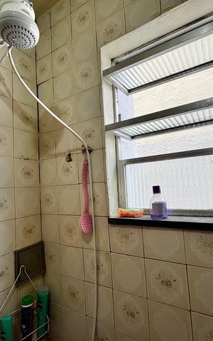Apartamento à venda com 128m², 4 quartos e sem vaga Apartamento à venda com 128m², 4 quartos e sem vagaBanheiro Social