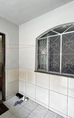 Apartamento à venda com 128m², 4 quartos e sem vaga Apartamento à venda com 128m², 4 quartos e sem vagaVaranda