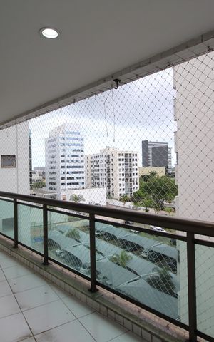 Apartamento à venda com 75m², 2 quartos e 1 vagaVaranda