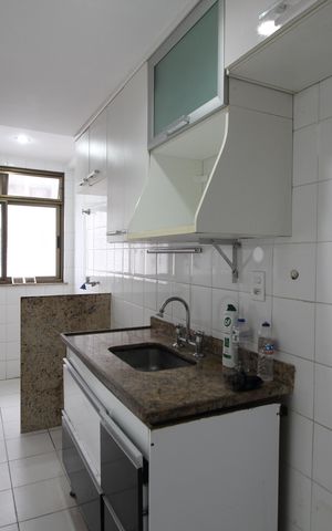 Apartamento à venda com 75m², 2 quartos e 1 vagaCozinha