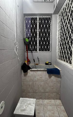 Casa à venda com 82m², 3 quartos e sem vaga Casa à venda com 82m², 3 quartos e sem vagaÁrea de Serviço