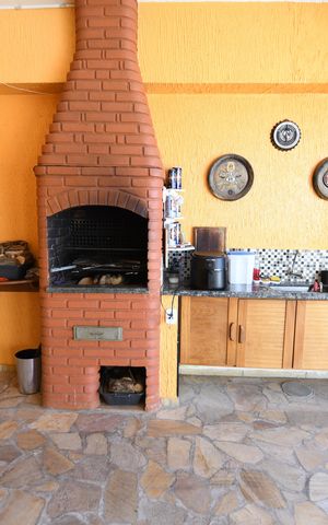 Casa de condomínio à venda com 476m², 4 quartos e 2 vagasChurrasqueira