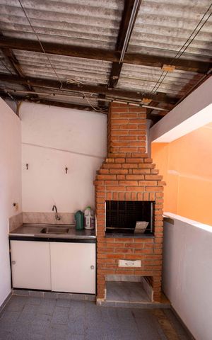 Casa à venda com 199m², 3 quartos e 4 vagasEspaço Gourmet