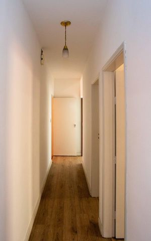 Casa à venda com 199m², 3 quartos e 4 vagasCorredor