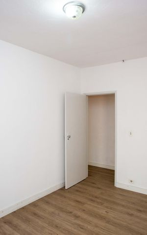 Casa à venda com 199m², 3 quartos e 4 vagasQuarto 3