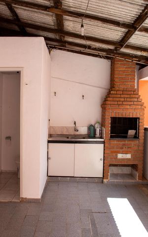 Casa à venda com 199m², 3 quartos e 4 vagasEspaço Gourmet
