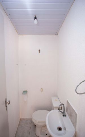 Casa à venda com 199m², 3 quartos e 4 vagasLavabo