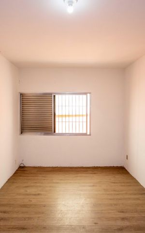 Casa à venda com 199m², 3 quartos e 4 vagasQuarto 1