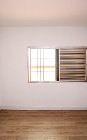 Casa à venda com 199m², 3 quartos e 4 vagasQuarto 2