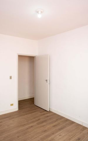 Casa à venda com 199m², 3 quartos e 4 vagasQuarto 2