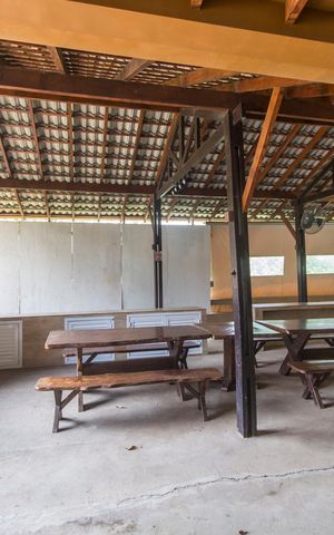 Casa de condomínio à venda com 400m², 4 quartos e 6 vagasÁrea gourmet