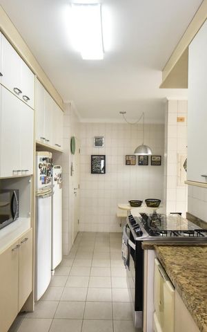 Apartamento à venda com 127m², 3 quartos e 2 vagasCozinha