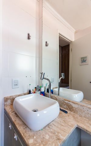 Apartamento à venda com 57m², 2 quartos e 1 vaga Apartamento à venda com 57m², 2 quartos e 1 vagaBanheiro da Suíte