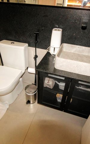 Apartamento à venda com 65m², 2 quartos e 2 vagasbanheiro 2