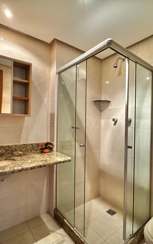 Apartamento à venda com 141m², 4 quartos e 3 vagas Apartamento à venda com 141m², 4 quartos e 3 vagasSuíte - Banheiro