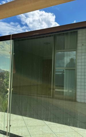 Apartamento à venda com 141m², 4 quartos e 3 vagas Apartamento à venda com 141m², 4 quartos e 3 vagasPlaquinha Quinto Andar