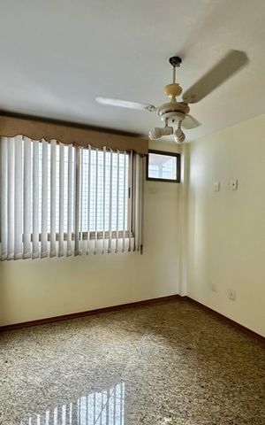 Apartamento à venda com 141m², 4 quartos e 3 vagas Apartamento à venda com 141m², 4 quartos e 3 vagasQuarto 2
