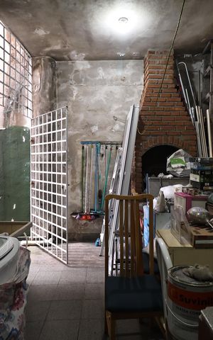 Casa à venda com 180m², 3 quartos e 2 vagas Casa à venda com 180m², 3 quartos e 2 vagasLavanderia