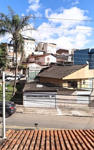 Casa à venda com 180m², 3 quartos e 2 vagas Casa à venda com 180m², 3 quartos e 2 vagasVista da Sacada