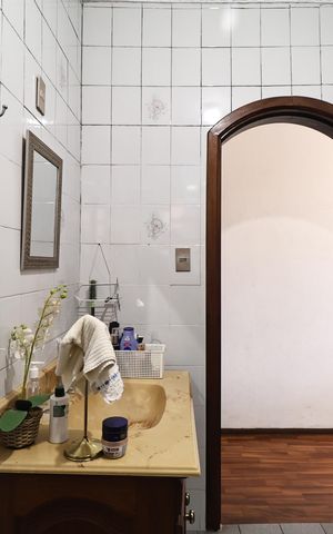 Casa à venda com 180m², 3 quartos e 2 vagas Casa à venda com 180m², 3 quartos e 2 vagasBanheiro da Suíte