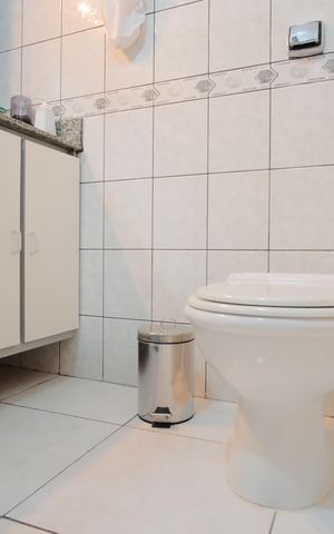 Casa à venda com 252m², 4 quartos e 4 vagasBanheiro da Suíte