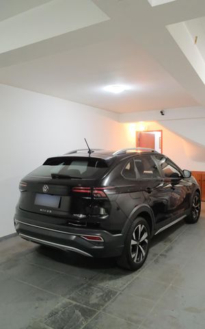 Casa à venda com 252m², 4 quartos e 4 vagasGaragem